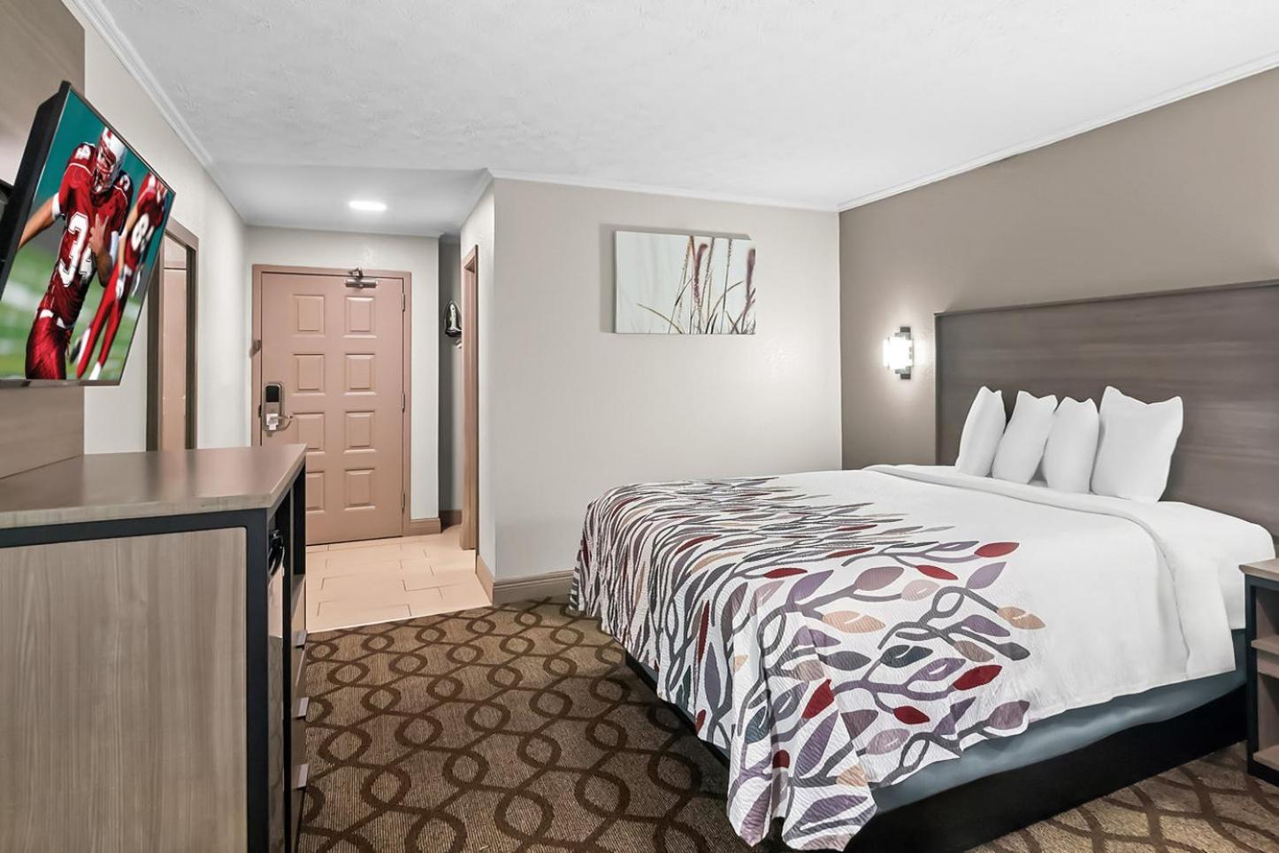 Red Roof Inn & Suites Lexington - Hamburg Экстерьер фото